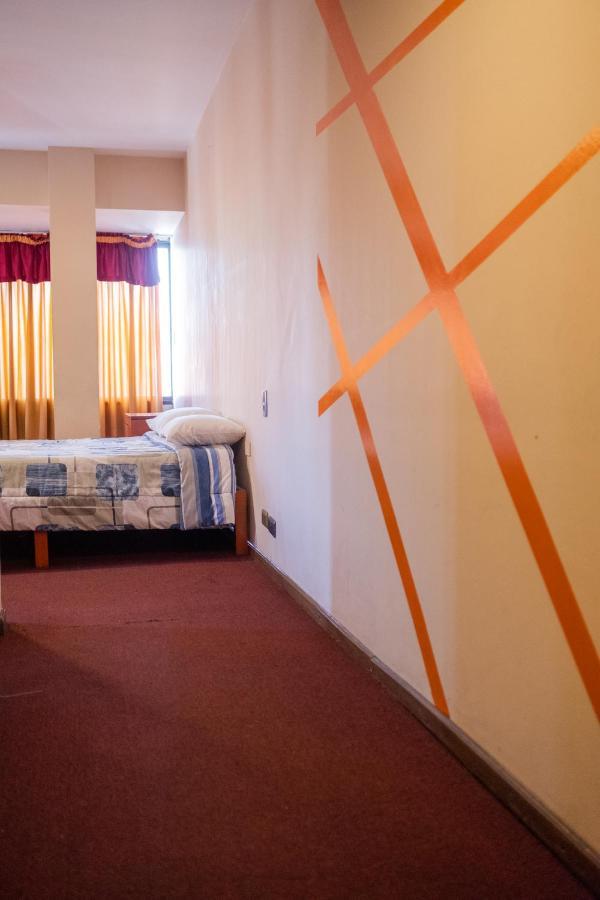 Union Plaza Hotel Cochabamba Extérieur photo
