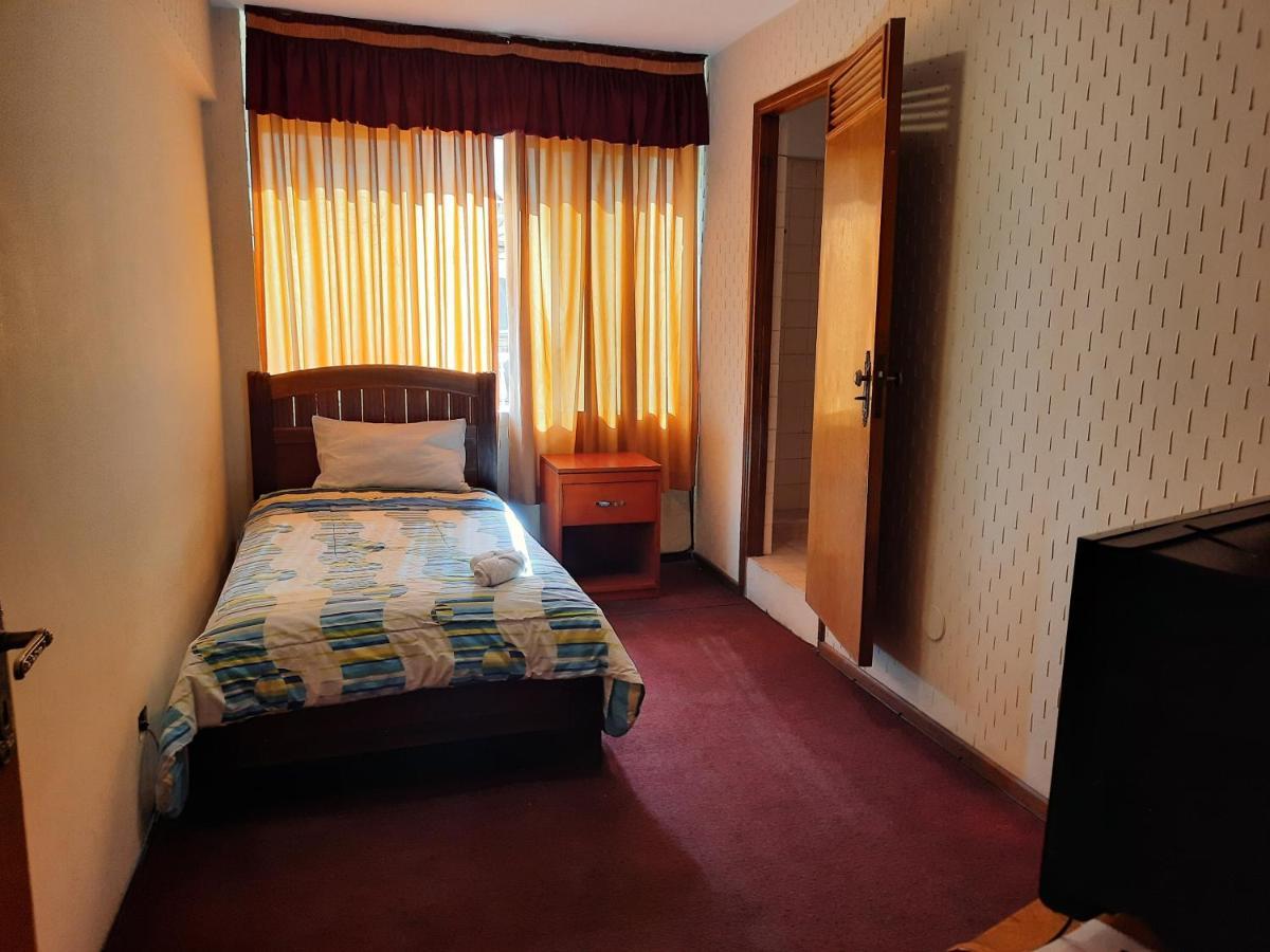 Union Plaza Hotel Cochabamba Extérieur photo
